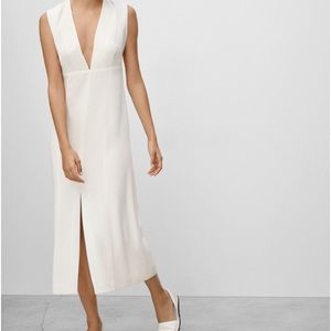 Aritzia babaton size 2 white crepe midi dress